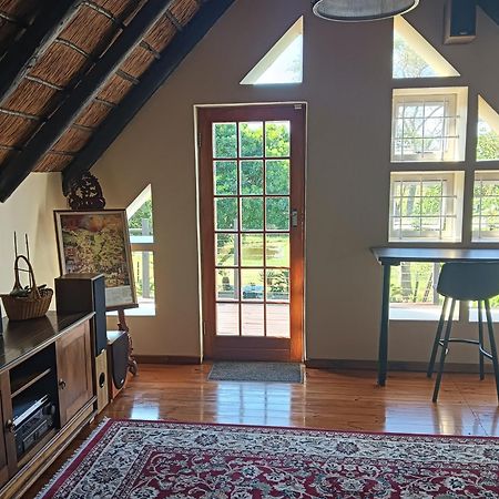 Bed and Breakfast Little Tree Loft 2 Uitenhage Экстерьер фото
